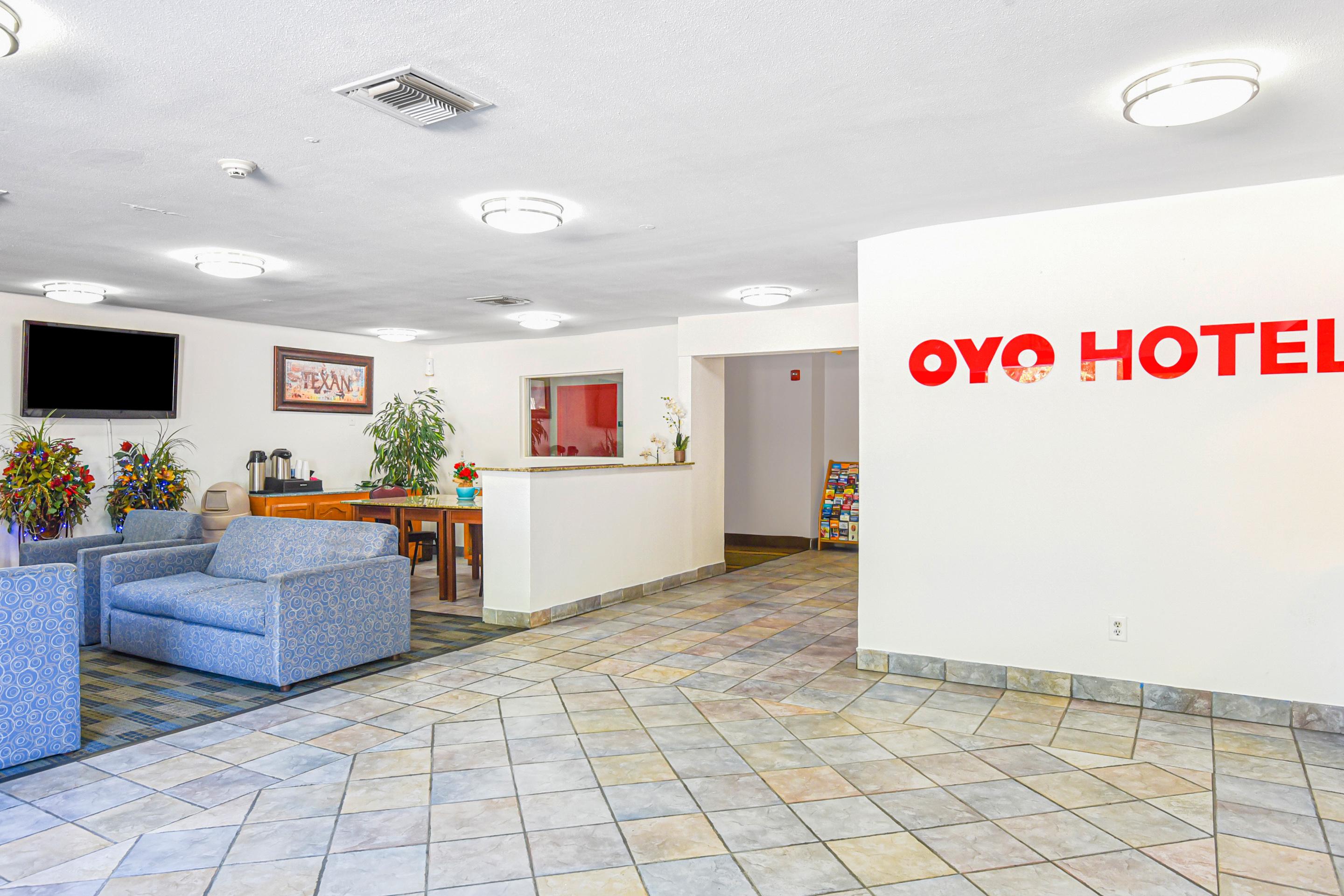 Oyo Hotel Irving Dfw Airport South エクステリア 写真